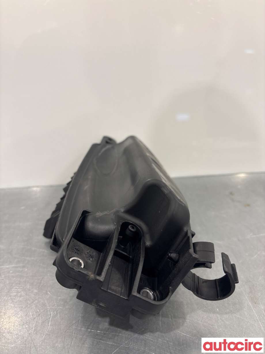 Vakuumtank til Mercedes E-Klasse 2013-2016 (Fase 2) (W212) (W212) (MERCEDES|A6510700868)