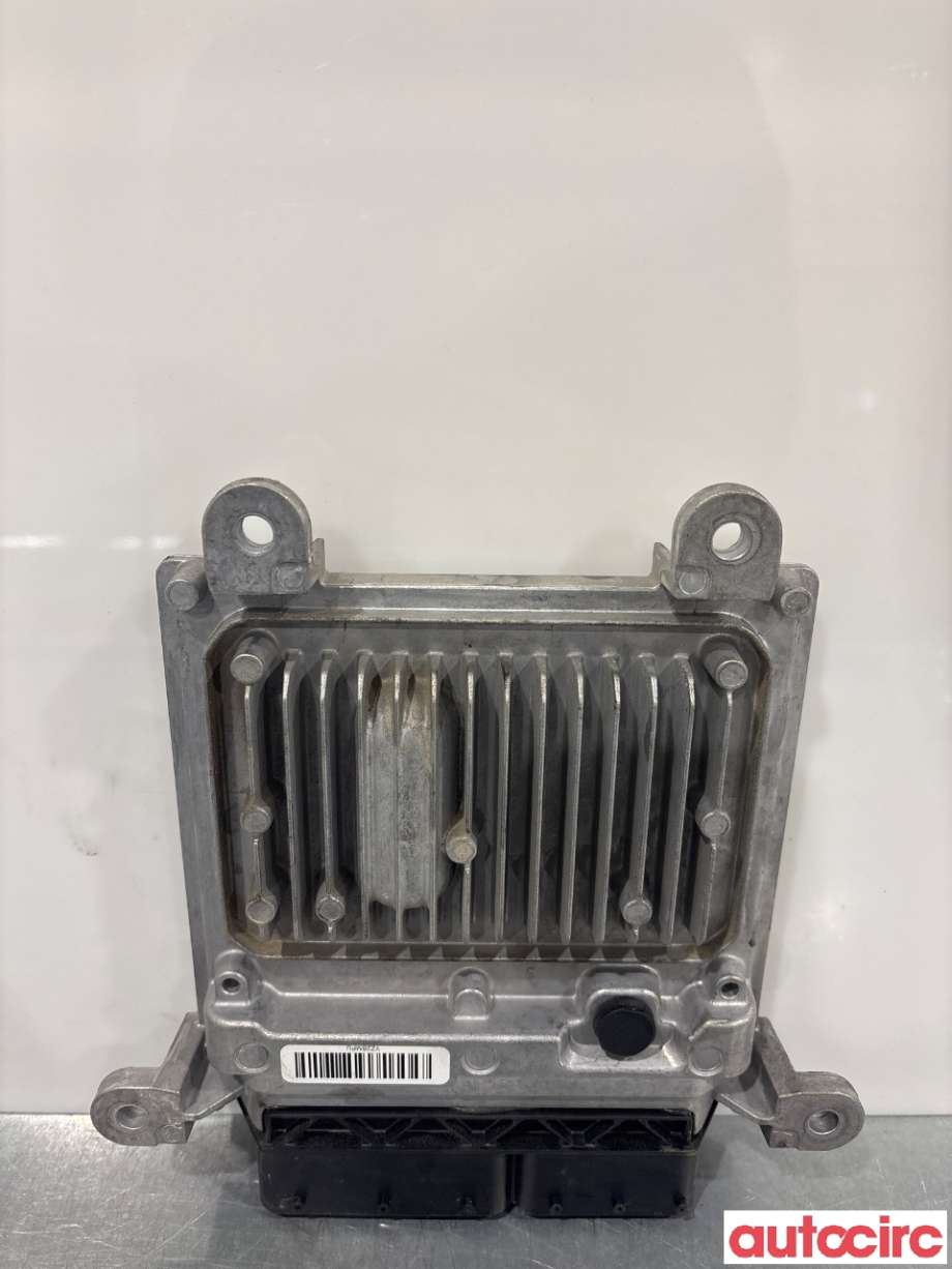 Styreenhet motor til Mercedes E-Klasse 2013-2016 (Fase 2) (W212) (W212) (MERCEDES|A6519003701|28381049)