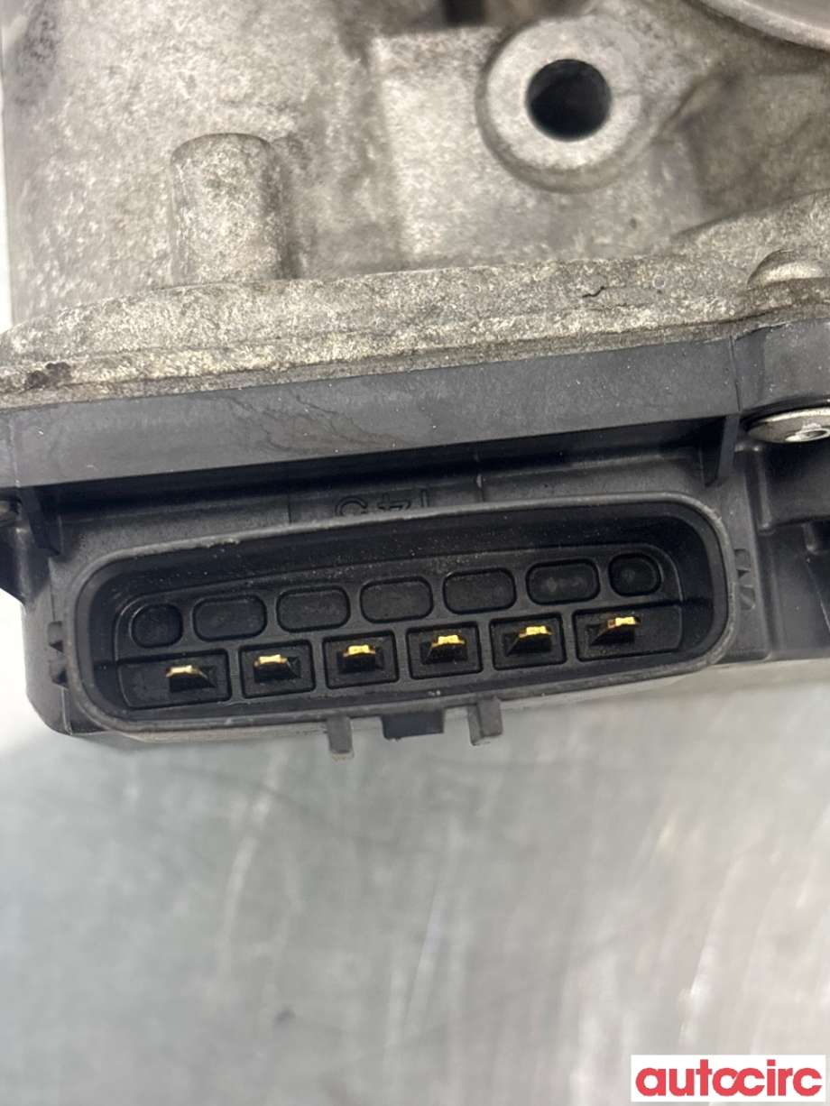 Spjeldhus til Toyota Avensis 2009-2015 (Type III, Fase 1)  (TOYOTA|261000R020|)
