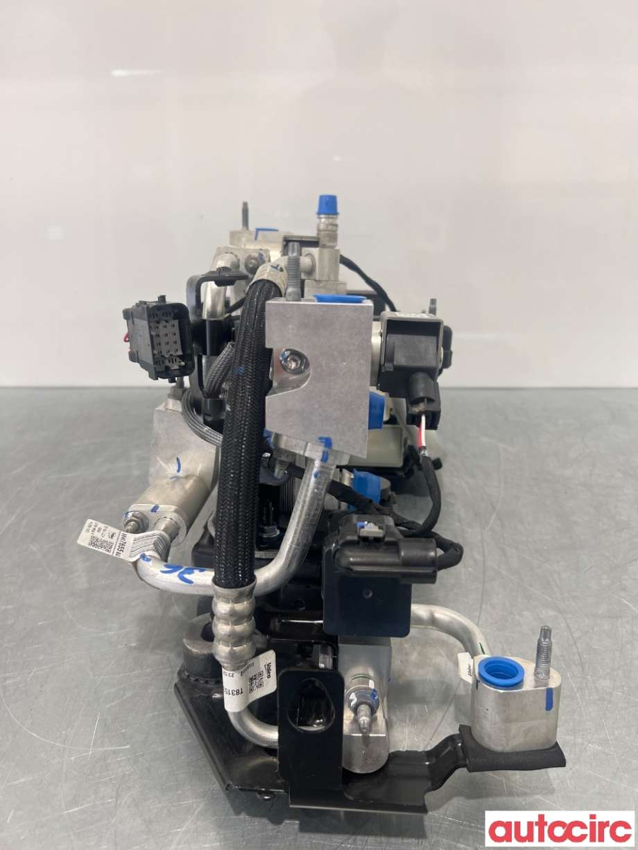 Varmeapparat diverse til Peugeot e-3008 2023-->> (PEUGEOT|9852765680)