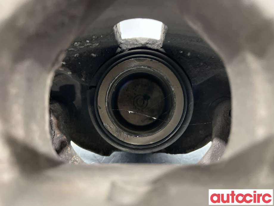 Bremsecaliper venstre foran til BMW 5-Serie 2010-2017 (F10/F11) (F10/F11) (BMW|34116786817)