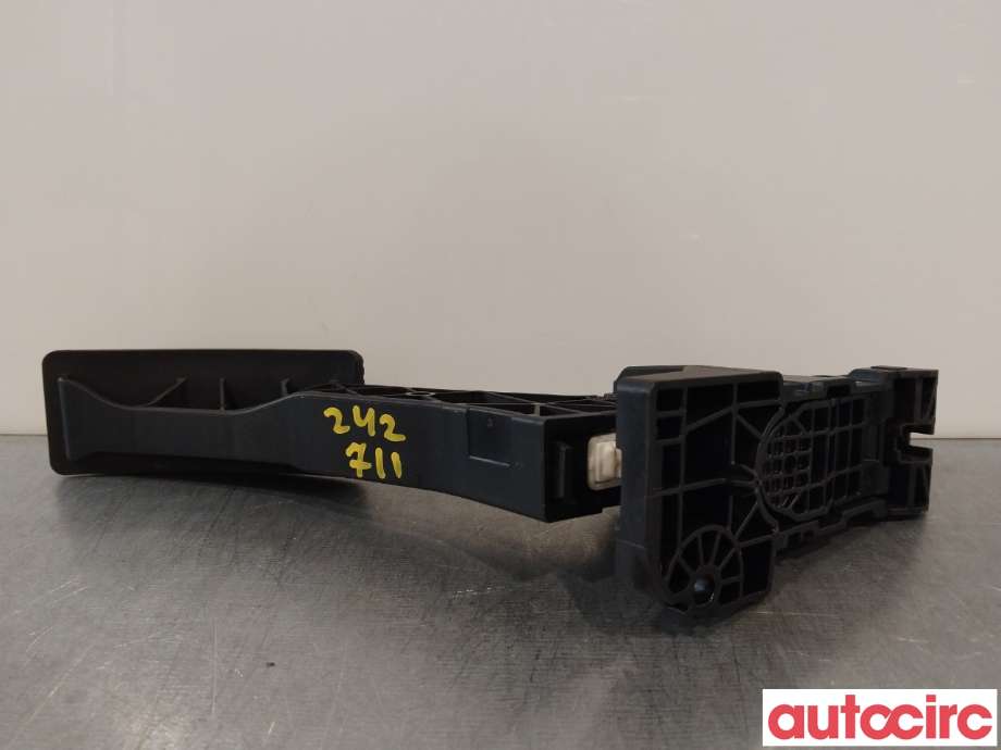 Pedal gass til Mercedes EQB 2022-->>  (MERCEDES|A1773001800)