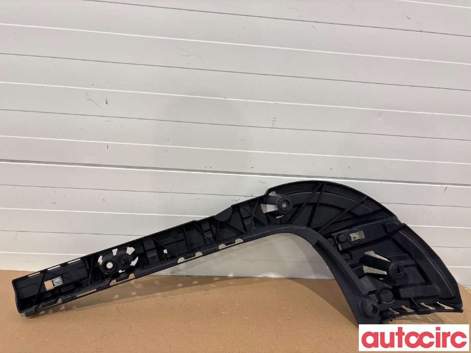 Diverse deler til BMW X3 2010-2017 (F25) (F25) (BMW|51127239884|)