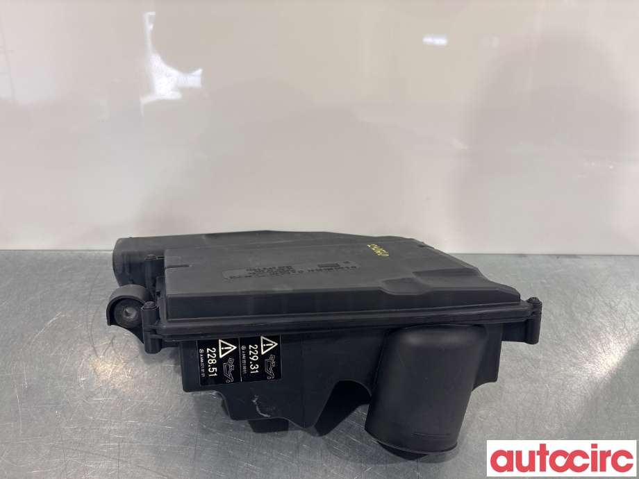 Luftfilterboks til Mercedes CLS, 2004-2010 (C219) (C219) (MERCEDES|A6420901601)