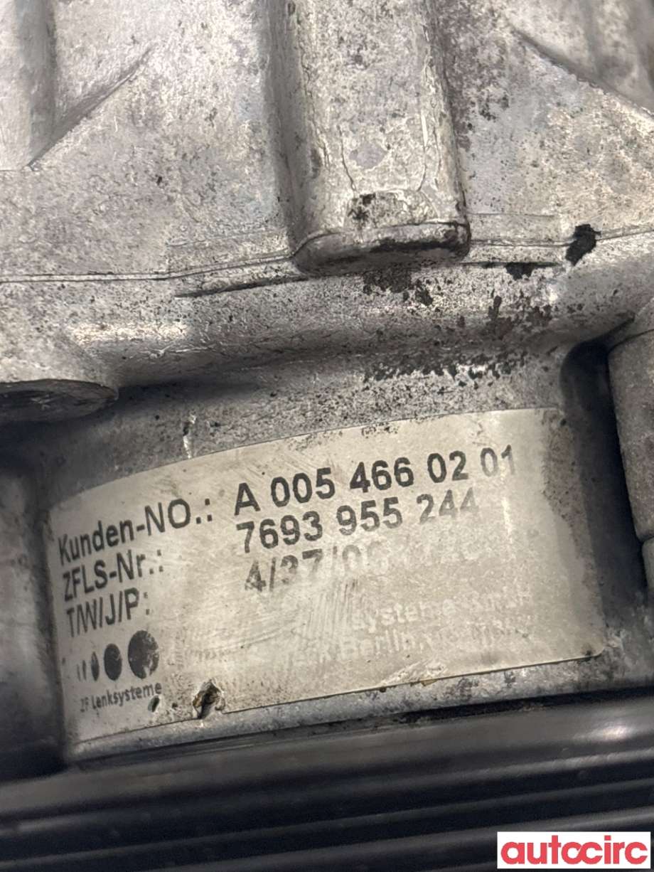 Servo pumpe mekanisk til Mercedes CLS 2004-2010 (C219) (C219) (MERCEDES|A0084660201)