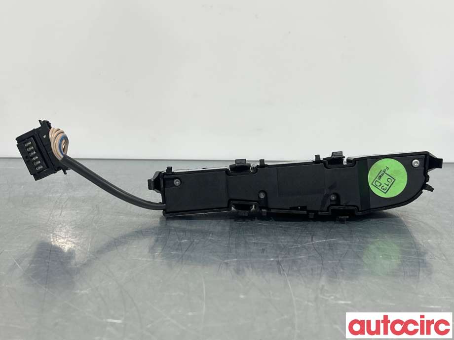 Bryter diverse til Mercedes CLS 2004-2010 (C219) (C219) (MERCEDES|A2118201810)