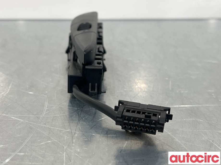 Bryter diverse til Mercedes CLS 2004-2010 (C219) (C219) (MERCEDES|A2118201810)