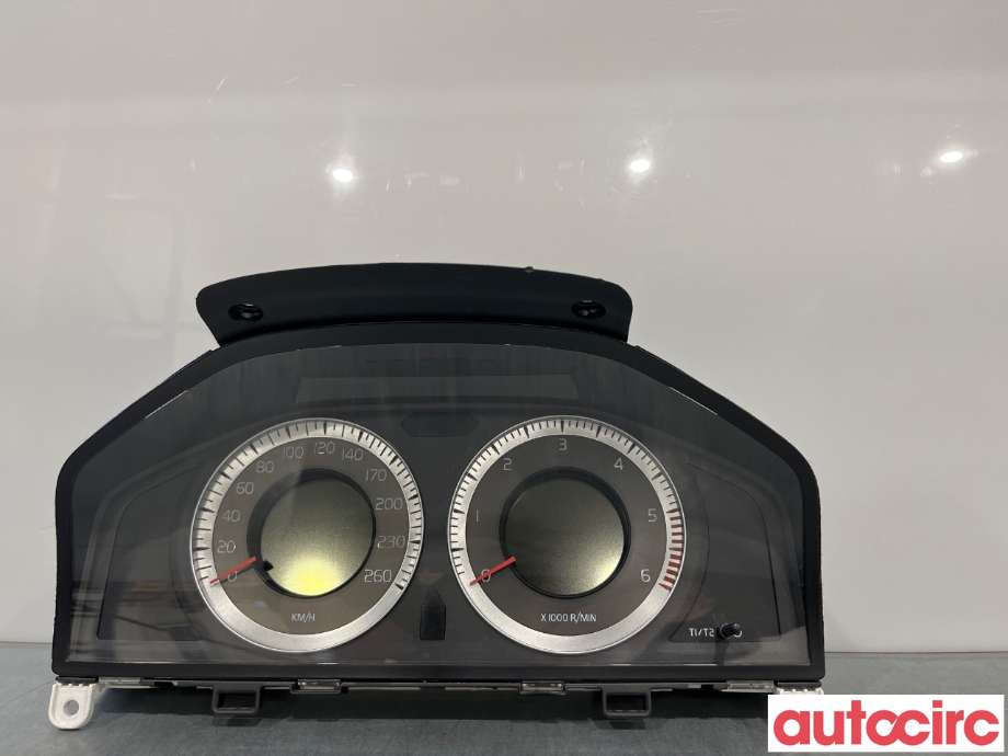 Instrumentpanel til Volvo V70 2007-2013 (Type III, Fase 1) (VOLVO|36002600|31270901AA)