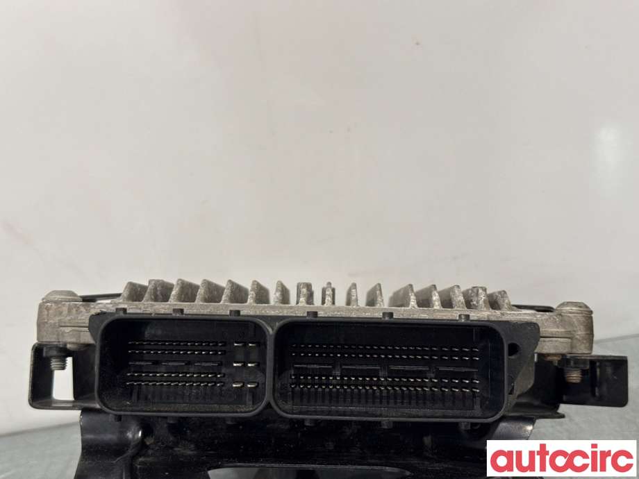 Styreenhet motor til Mercedes ML 2011-2015 (Fase 1) (W166) (W166) (MERCEDES|A6421508900|)
