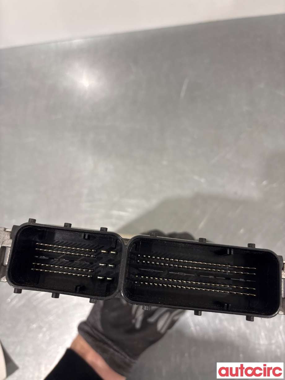 Styreenhet motor til Mercedes E-Klasse 2013-2016 (Fase 2) (W212) (W212) (MERCEDES|A6519009901|28447597)