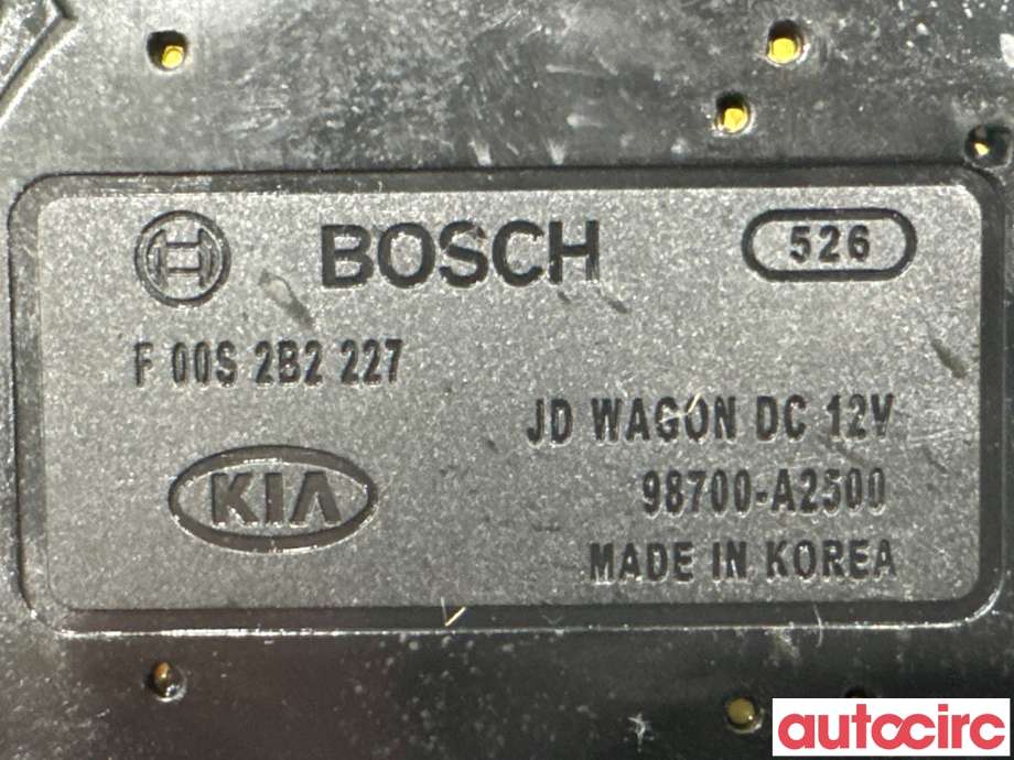 Viskerarm bakrute til Kia Cee