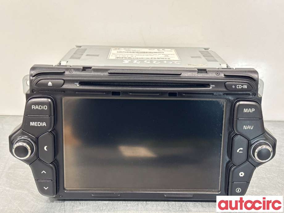 Bilstereo navigasjon til Kia Cee