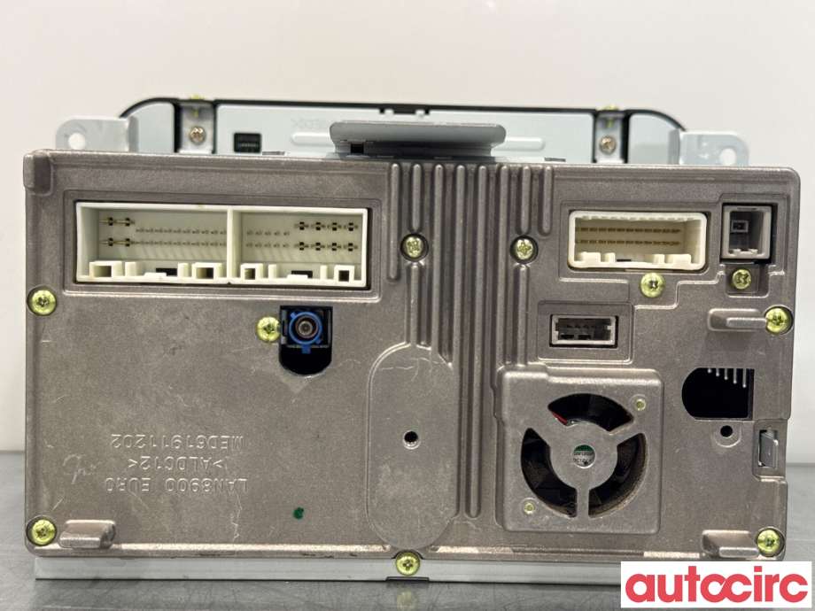 Bilstereo navigasjon til Kia Cee