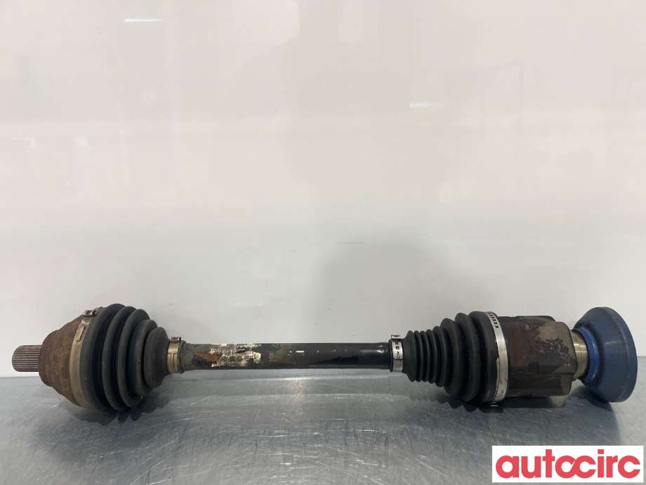 Drivaksel høyre foran til Audi Q3, 2011-2014 (Type I, Fase 1)  (AUDI|5N0407766DX)