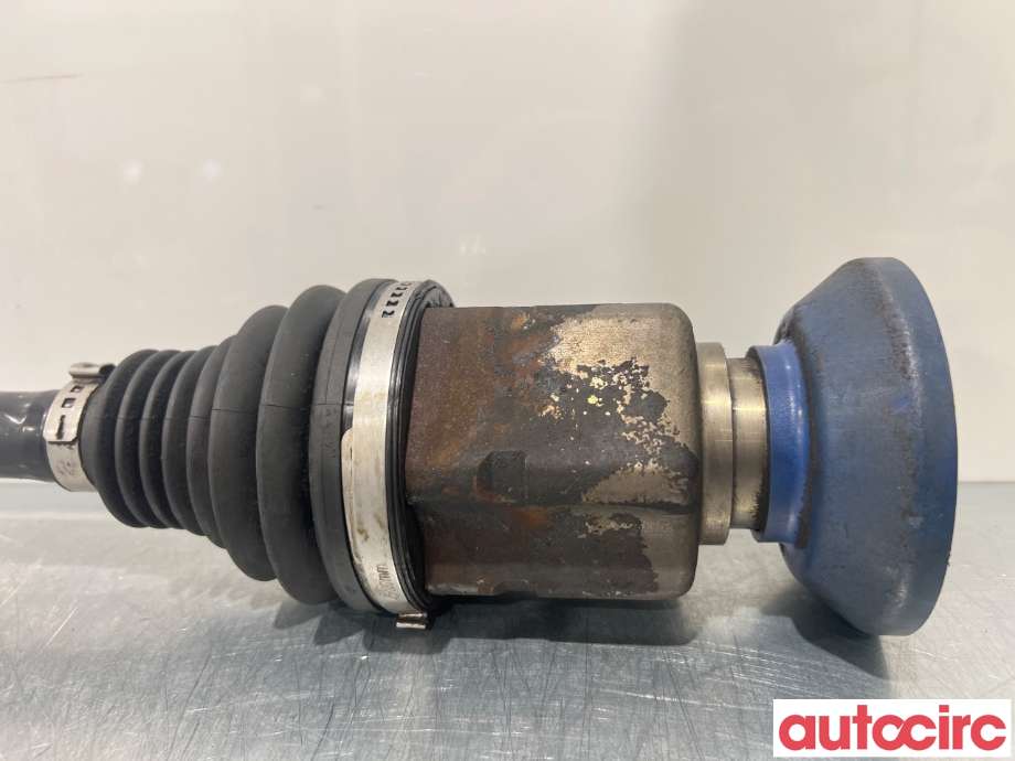Drivaksel høyre foran til Audi Q3 2011-2014 (Type I, Fase 1)  (AUDI|5N0407766DX|5N0407766D|5WA407272R)