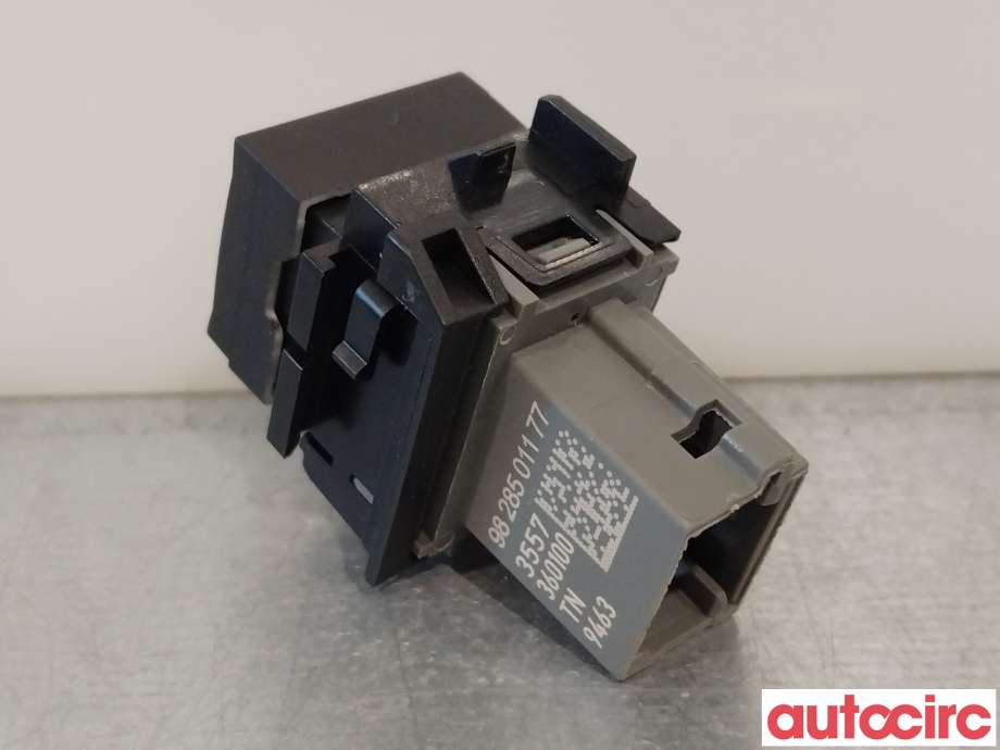 Bryter tanklokk til Peugeot 508 2018-->> (Type II) (PEUGEOT||9828501177)