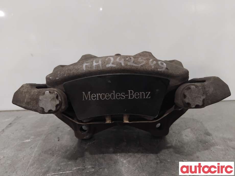 Bremsecaliper høyre foran til Mercedes E-Klasse 2013-2016 (Fase 2) (W212) (W212) (MERCEDES|A2044213681|)