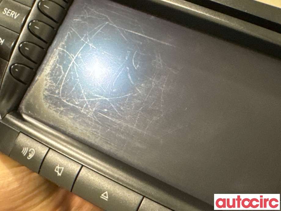 Bilstereo navigasjon til Mercedes CLS 2004-2010 (C219) (C219) (MERCEDES|A2118707090|BE7039|A2118707190)