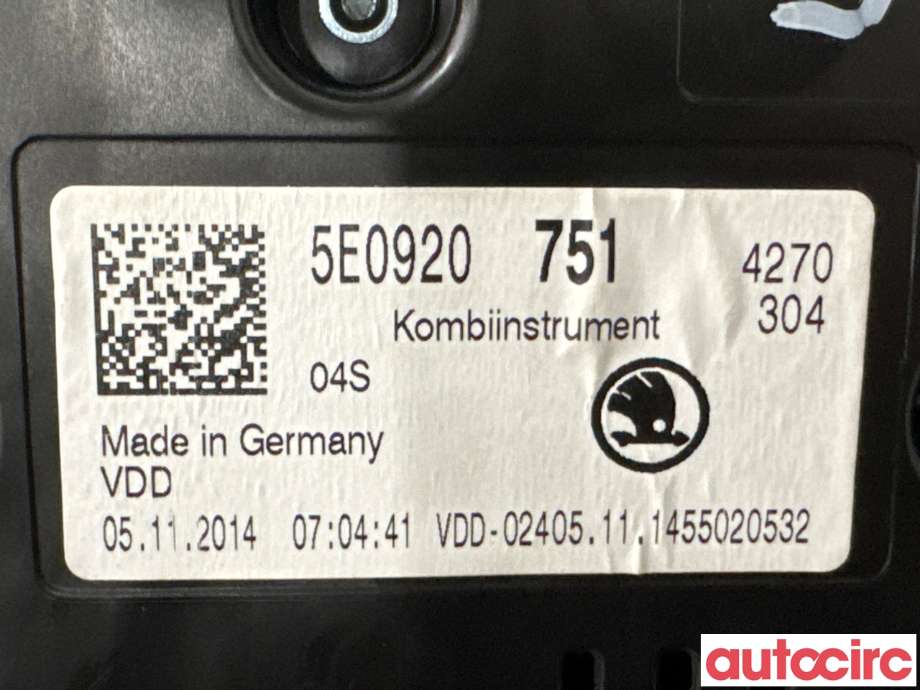 Instrumentpanel til Škoda Octavia 2013-2016 (Type III, Fase 1)  (SKODA|5E0920751|A2C87374400)