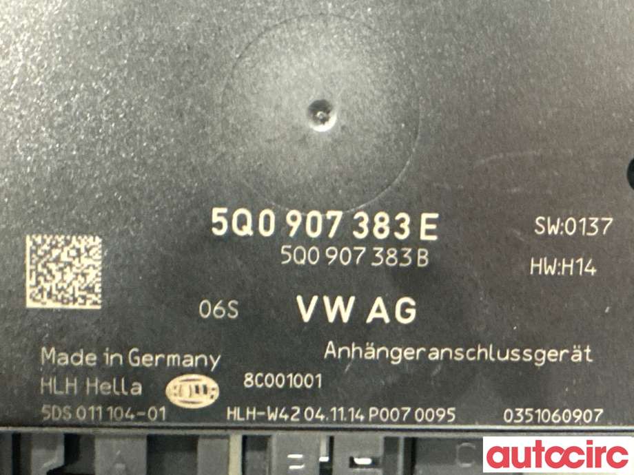 Styreenhet hengerfeste til Škoda Octavia 2013-2016 (Type III, Fase 1)  (SKODA|5Q0907383E|5DS011104-01|5Q0907383N)