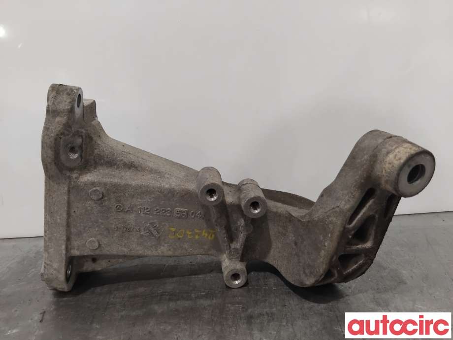 Motorfeste til Mercedes E-Klasse 2002-2006 (Fase 1) (W211) (W211) (MERCEDES|A1122235904|)