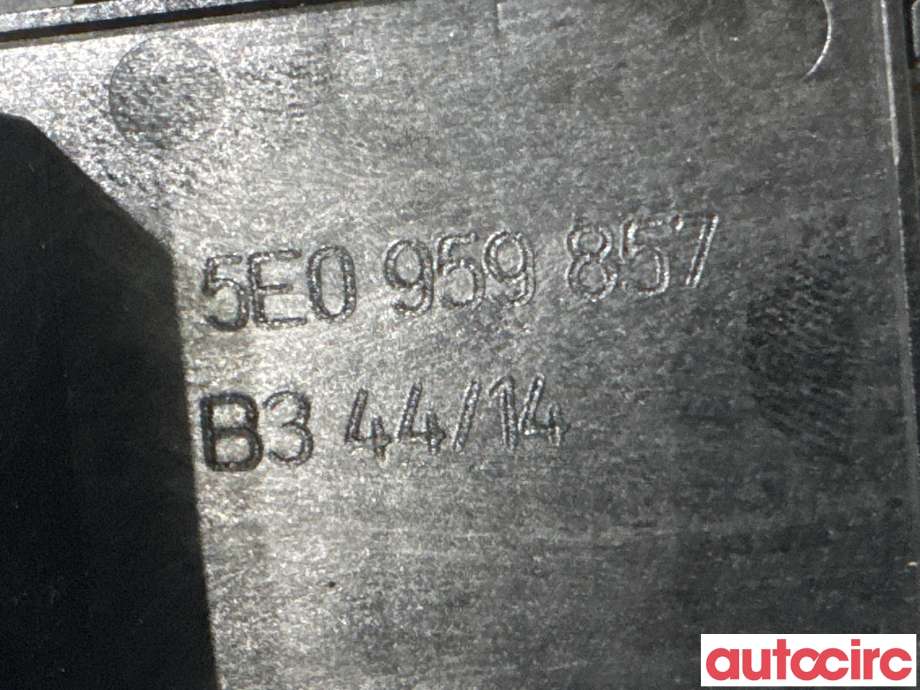 Bryter ruteheis til Škoda Octavia 2013-2016 (Type III, Fase 1)  (SKODA|5E0959857|)
