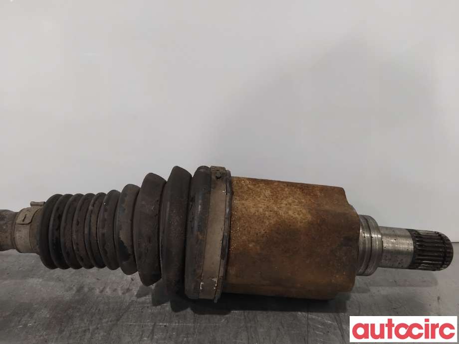 Drivaksel venstre foran til BMW X5 2013-2018 (F15) (F15) (BMW|31607622913||7629881)