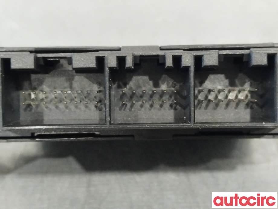 Styreenhet parkering til Hyundai Santa Fe 2012-2020 (Type III) (HYUNDAI|968802W000)