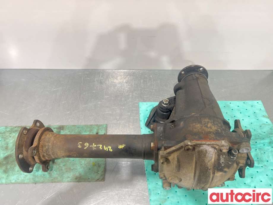 Kardang til Toyota Hiace 2007-2012 (Fase 3) (TOYOTA|4111026570)
