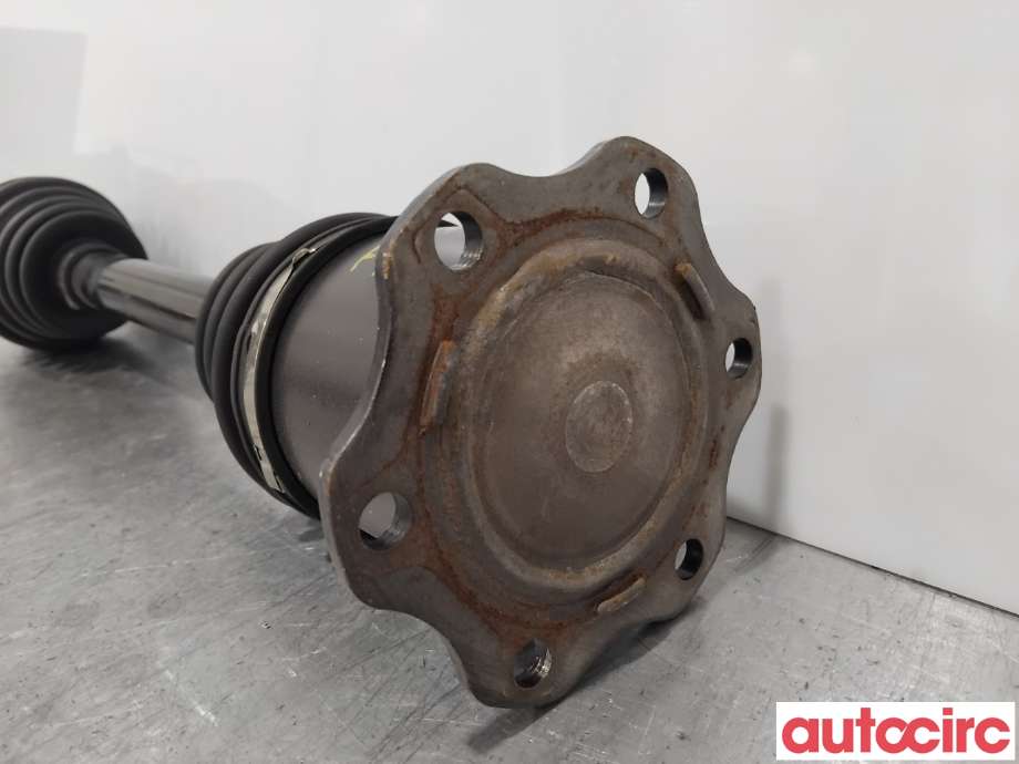 Drivaksel høyre foran til Audi A4 2007-2014 (Type IV) (B8) (B8) (AUDI|8K0407271AL|)