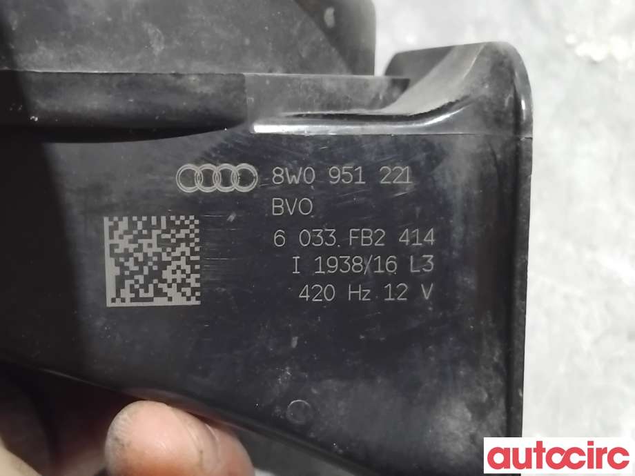 Horn/signalhorn til Audi A4 2015-2019 (Type V, Fase 1) (B9) (B9) (AUDI|8W0951221|)