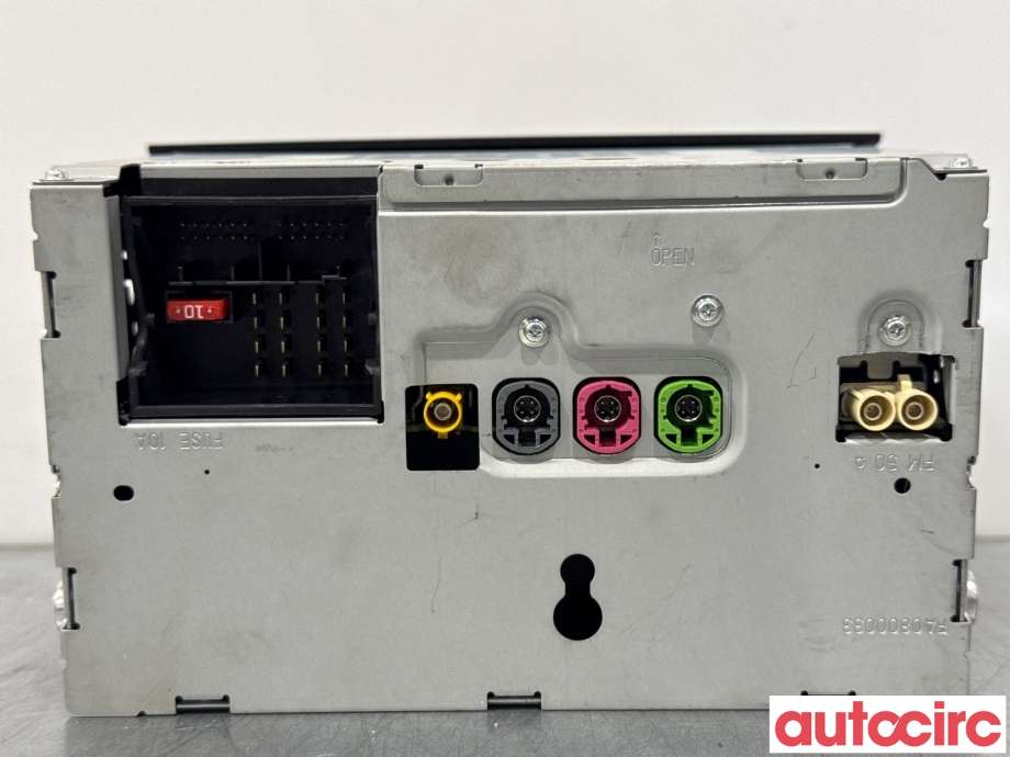 Bilstereo navigasjon til Mercedes E-Klasse 2013-2016 (Fase 2) (W212) (W212) (MERCEDES|A2129001826|1847-10-5179|A2129008328)