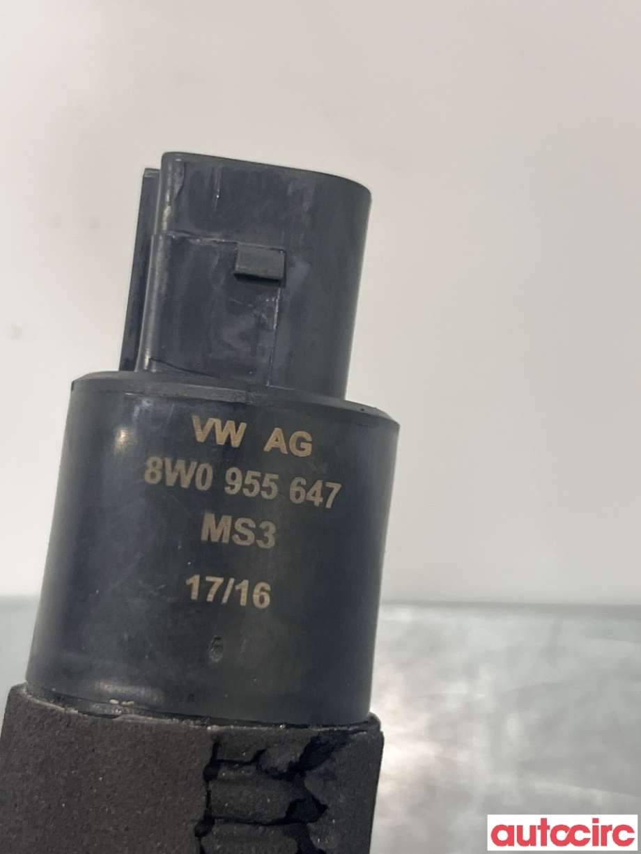 Spylerpumpe til Audi A4 2015-2019 (Type V, Fase 1) (B9) (B9) (AUDI|6R0955681|8W0955647)