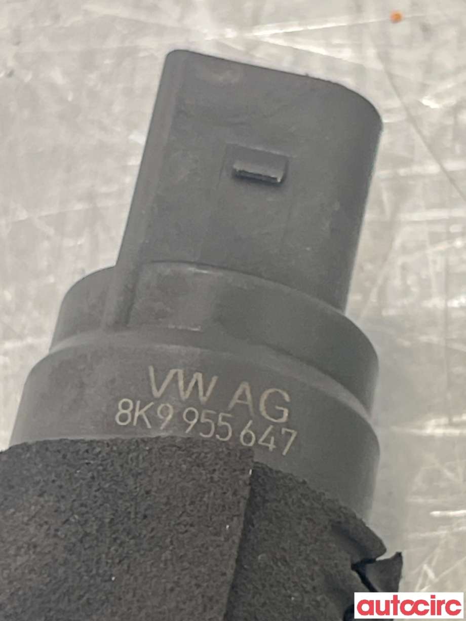Spylerpumpe foran til Audi A4 2015-2019 (Type V, Fase 1) (B9) (B9) (AUDI|1K6955651|8K9955647)