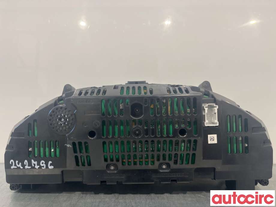 Instrumentpanel til Mercedes E-Klasse 2013-2016 (Fase 2) (W212) (W212) (MERCEDES|A2129007718)