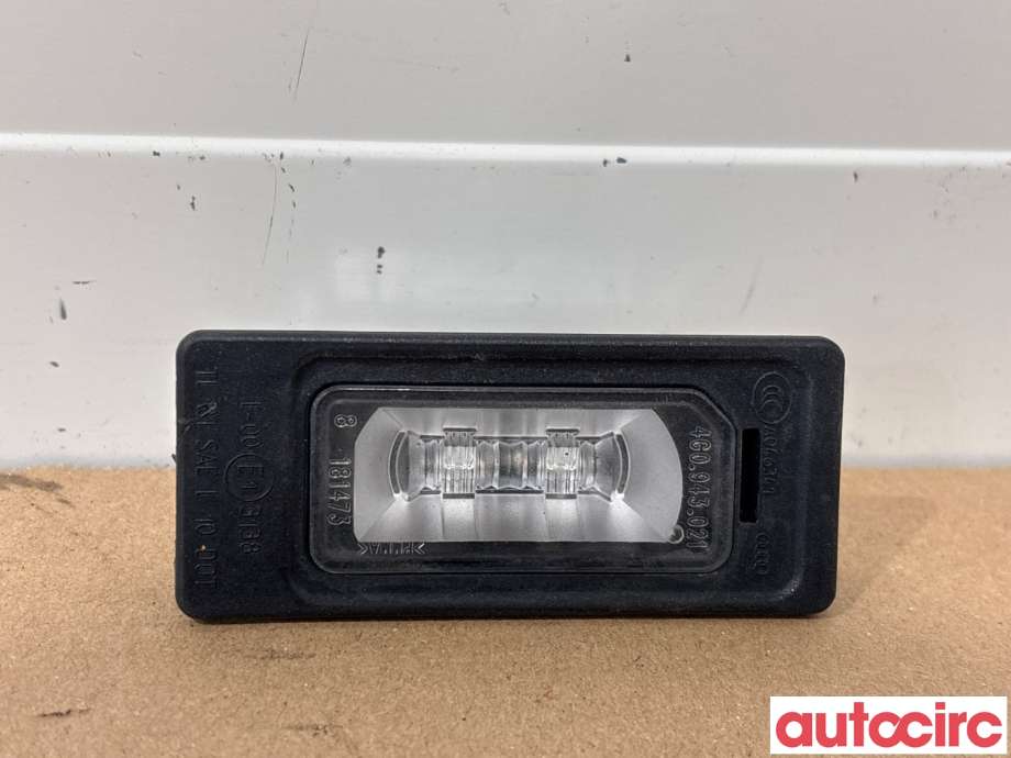 Skiltlys til Audi Q3, 2011-2014 (Type I, Fase 1)  (AUDI|4G0943021)