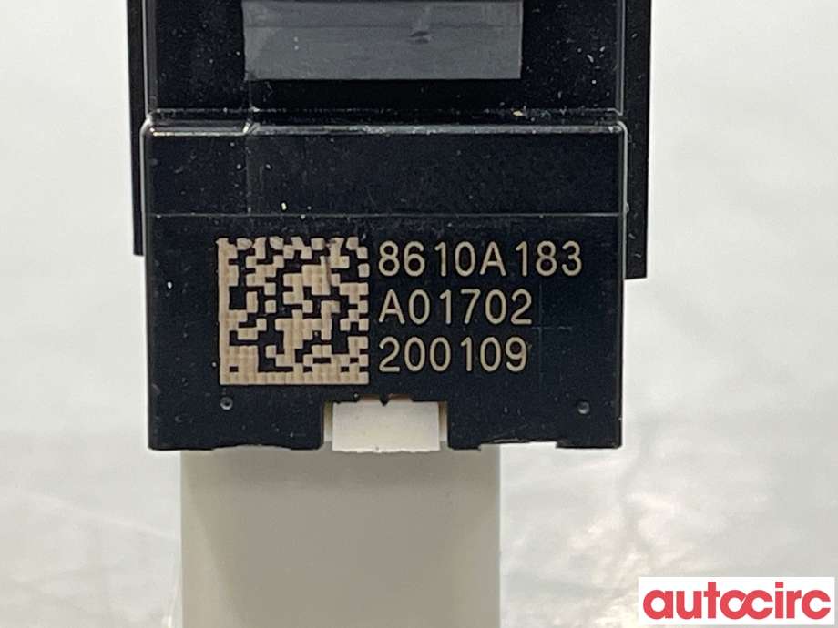 Bryter diverse til Mitsubishi Outlander 2015-->> (Type III, Fase 2)  (MITSUBISHI|8610A183|)