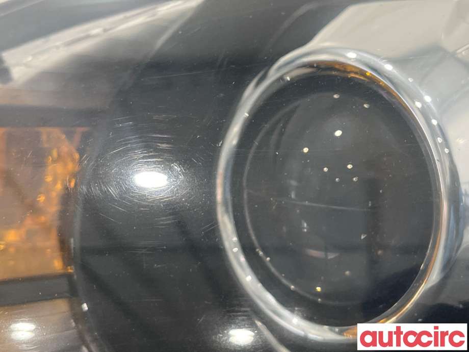 Frontlykt venstre xenon til Ford Focus 2008-2010 (Type II, Fase 2)  (FORD|1744969||8M51-13D155-CF)