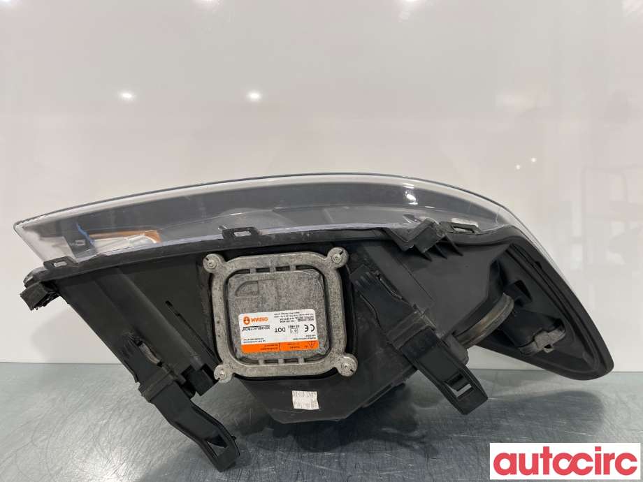 Frontlykt venstre xenon til Ford Focus 2008-2010 (Type II, Fase 2)  (FORD|1744969||8M51-13D155-CF)