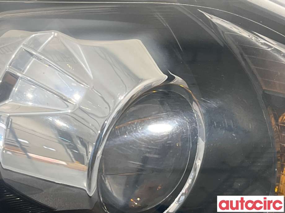 Frontlykt høyre xenon til Ford Focus 2008-2010 (Type II, Fase 2)  (FORD|1744967||8M51-13D154-CF)