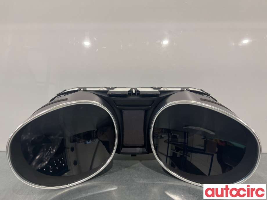 Instrumentpanel til Hyundai Santa Fe 2012-2020 (Type III) (HYUNDAI|940132W120)