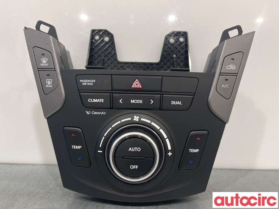 Varmeapparat betjening til Hyundai Santa Fe, 2012-2020 (Type III) (HYUNDAI|972502W4504X)