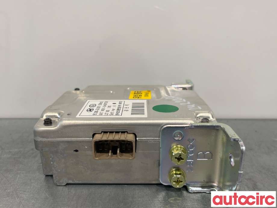 Styreenhet diverse til Hyundai Santa Fe 2012-2020 (Type III) (HYUNDAI|951002W100)