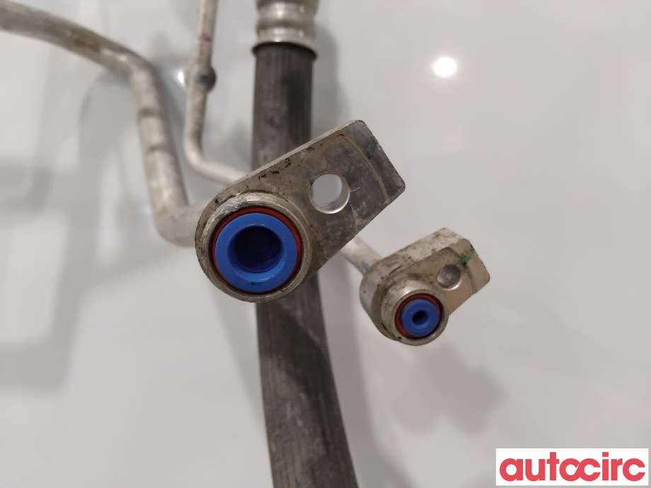 Aircondition rør til Tesla Model X 2016-->> (TESLA|1046265-00-D|)