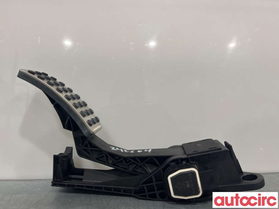 Pedal gass til Mercedes R-Klasse 2006-2013 (W251) (W251) (MERCEDES|A1643000004|A1643000104)