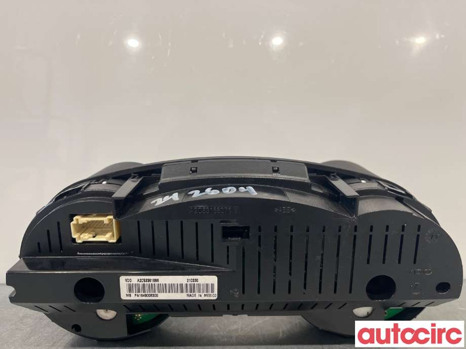 Instrumentpanel til Mercedes R-Klasse 2006-2013 (W251) (W251) (MERCEDES|A1649008300)