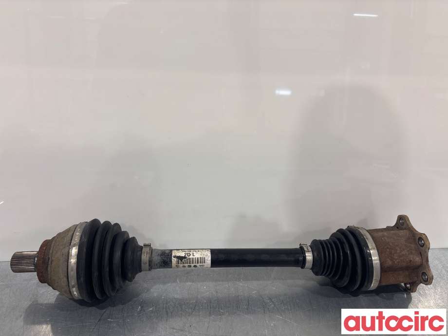 Drivaksel høyre foran til VW Passat, 2011-2015 (B7) (B7) (VOLKSWAGEN|3AA407272D)