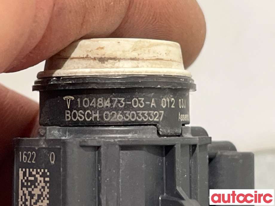 Parkeringssensor bak til Tesla Model S 2013-2016 (Fase 1)  (TESLA|1048473-00-A|0263033327|1048473-03-A)