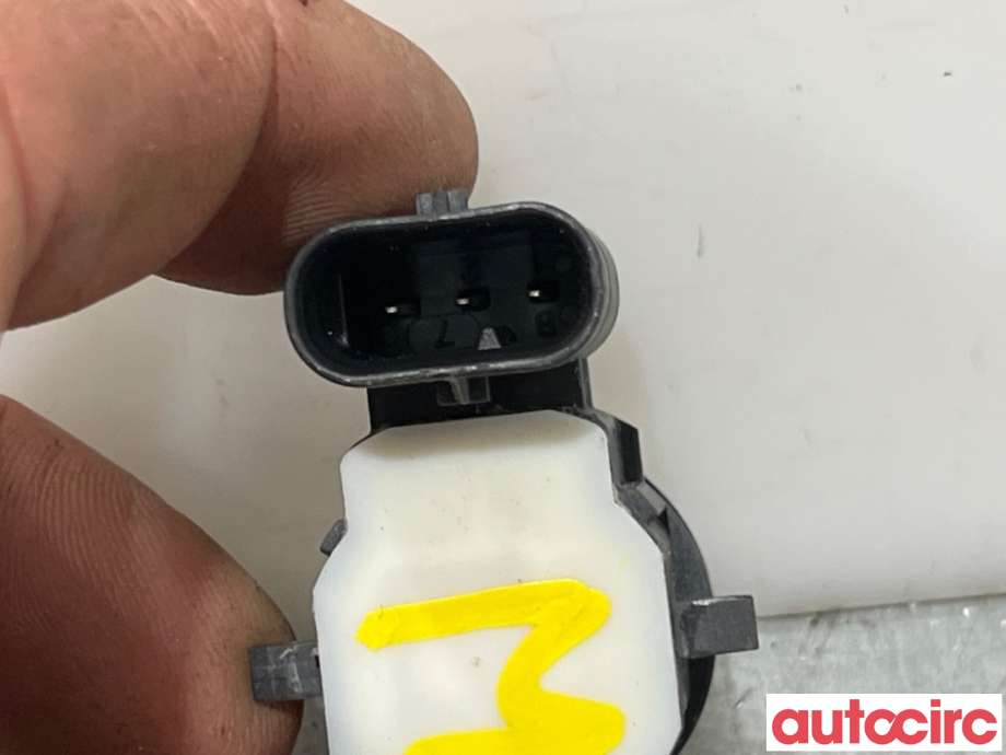 Parkeringssensor bak til Tesla Model S 2013-2016 (Fase 1)  (TESLA|1048473-00-A|0263033327|1048473-03-A)