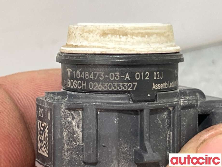 Parkeringssensor bak til Tesla Model S 2013-2016 (Fase 1)  (TESLA|1048473-00-A|0263033327|1048473-03-A)